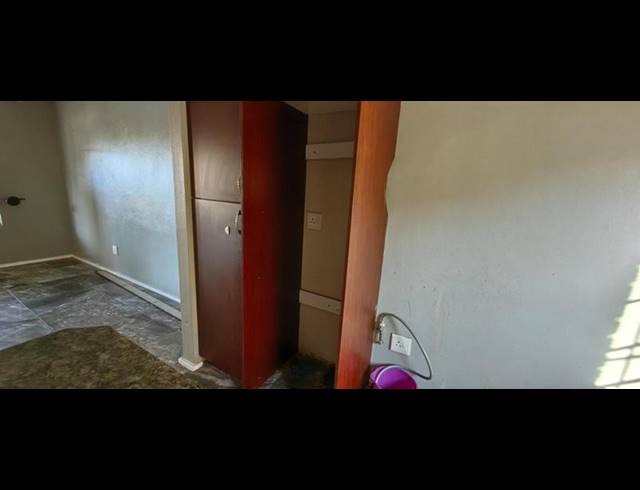 2 BEDROOM PROPERTY TO RENT IN ERAND GARDENS